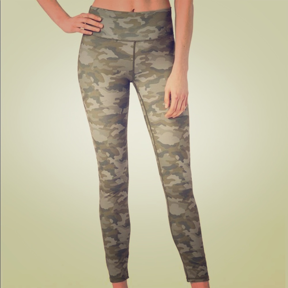 JustFab Plus Active Wear Leggings
